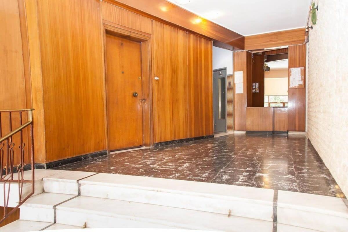 Fully Renovated, Modern Beauty In Central Athens! Bagian luar foto