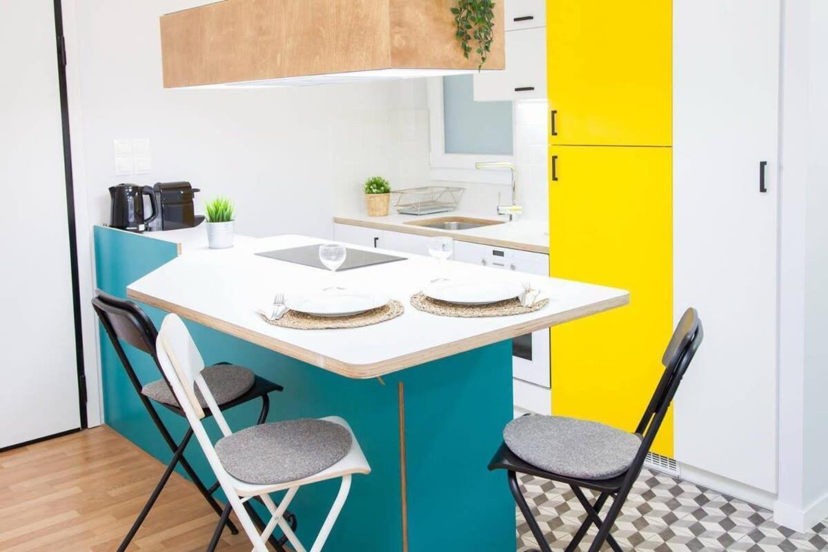Fully Renovated, Modern Beauty In Central Athens! Bagian luar foto